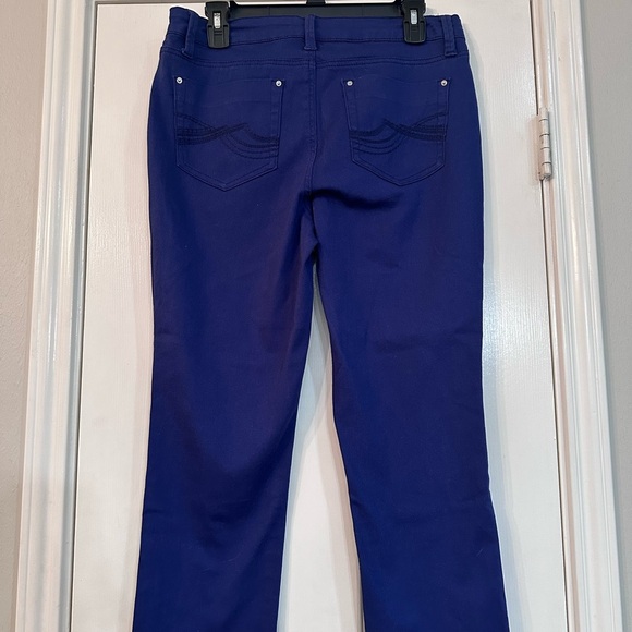 Signature Studio Women's Deep Blue Skinny Jeans - Picture 4 of 4